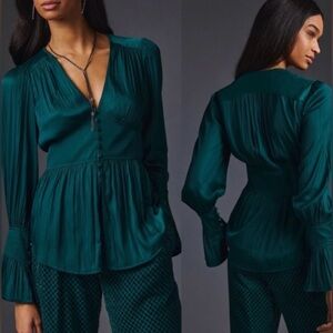 Anthropologie Deep V Tunic Emerald Green Long Sleeve Top size xsmall